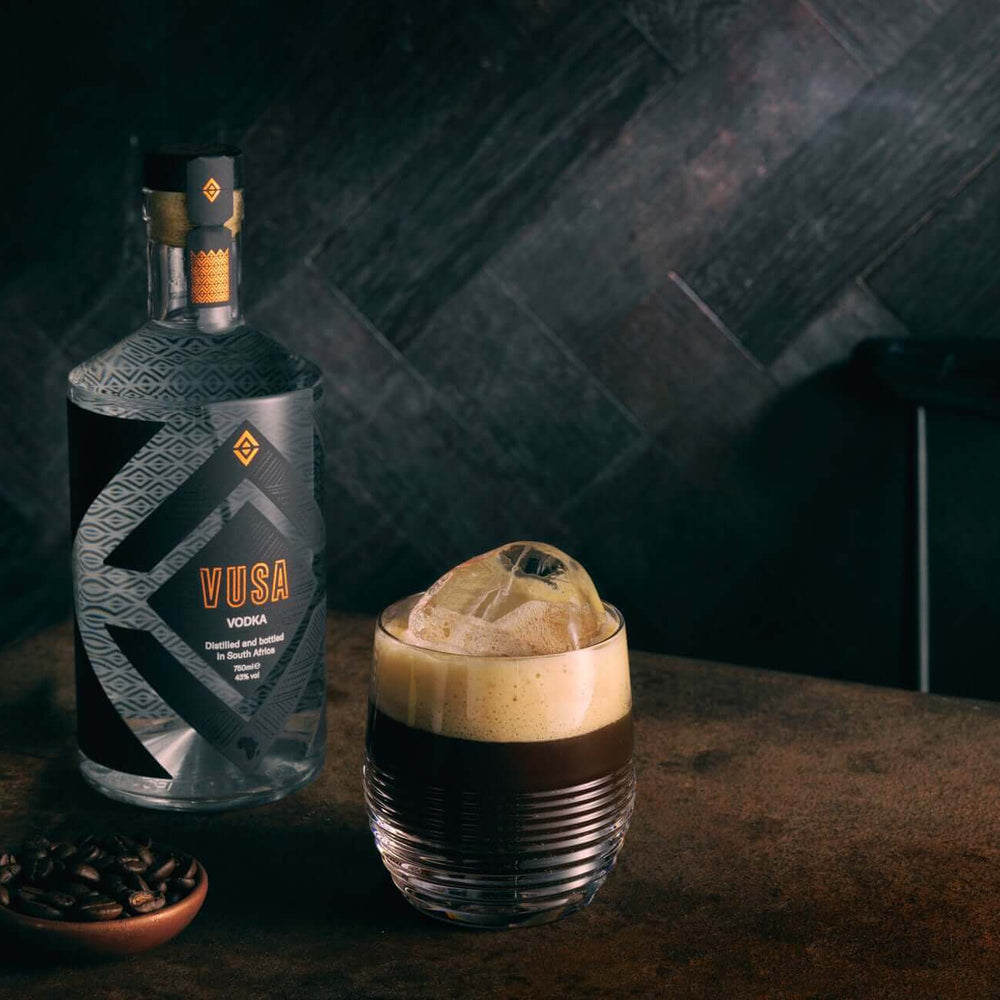 
                  
                    Vusa Vodka | Premium African Spirit - Blue Habu 酒店
                  
                