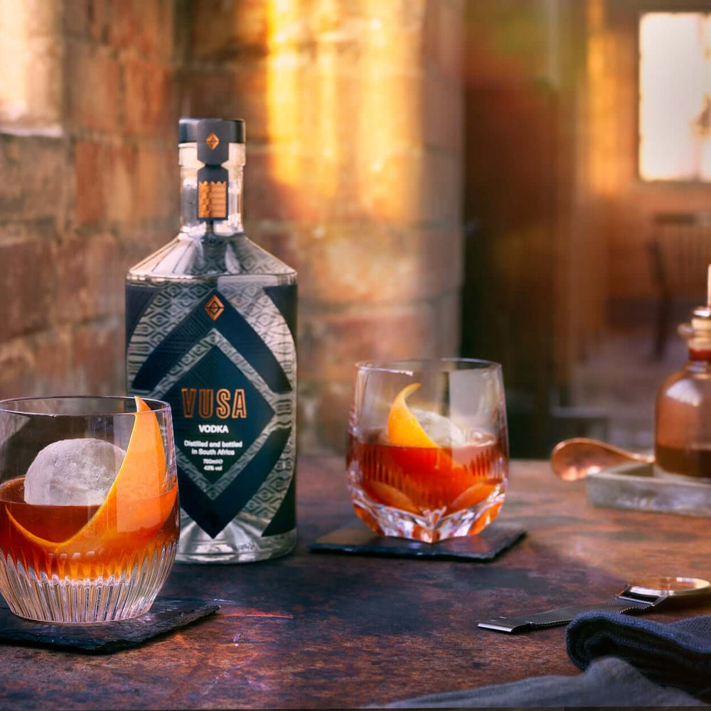 
                  
                    Vusa Vodka | Premium African Spirit - Blue Habu 酒店
                  
                